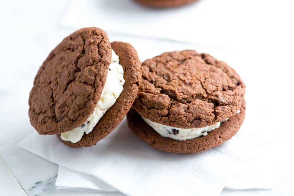 Sweet & Simple: Easy Dessert Recipes Anyone Can Make - The Sophisticated She-Diary