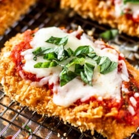 Crispy Panko-breaded chicken topped with marinara and melted mozzarella.