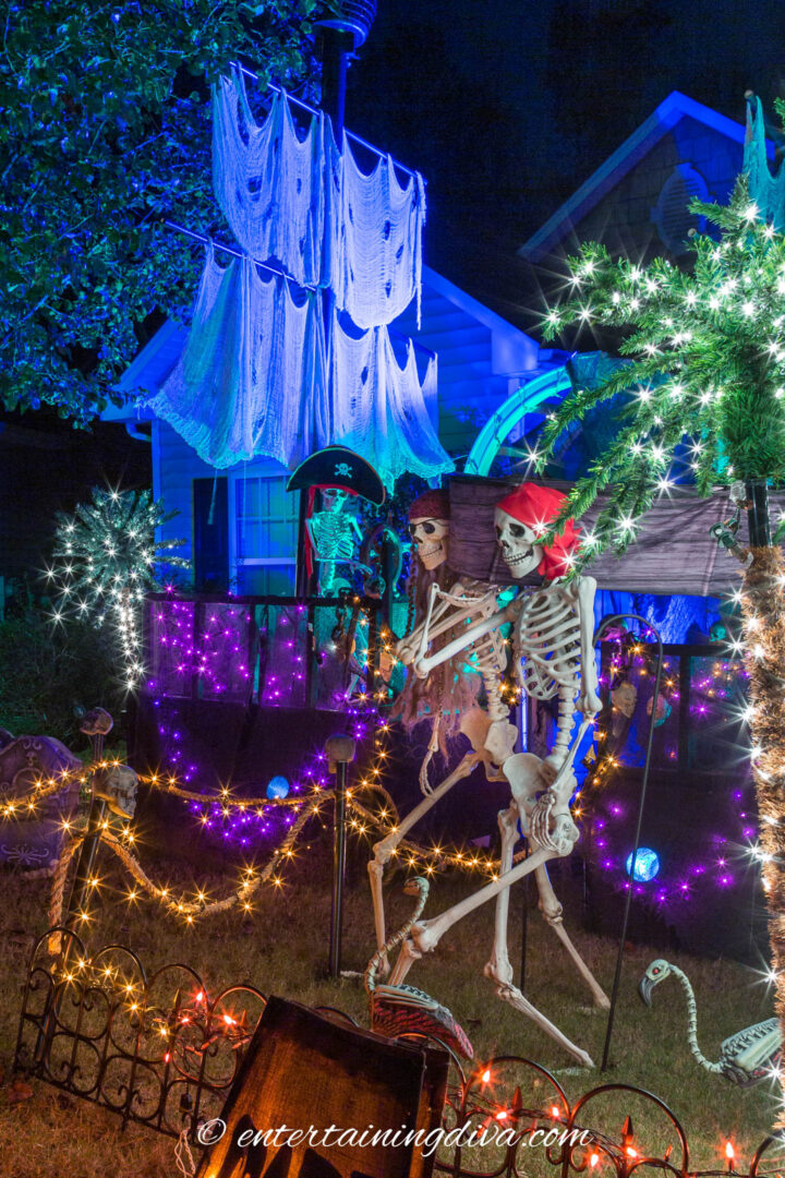 33 Of The Best Halloween Party Themes For Adults
